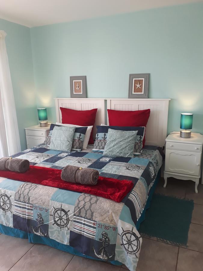 Seabreeze Accommodation Jeffreys Bay Exteriör bild