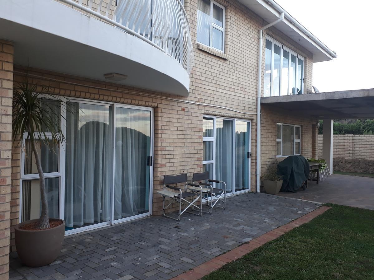 Seabreeze Accommodation Jeffreys Bay Exteriör bild