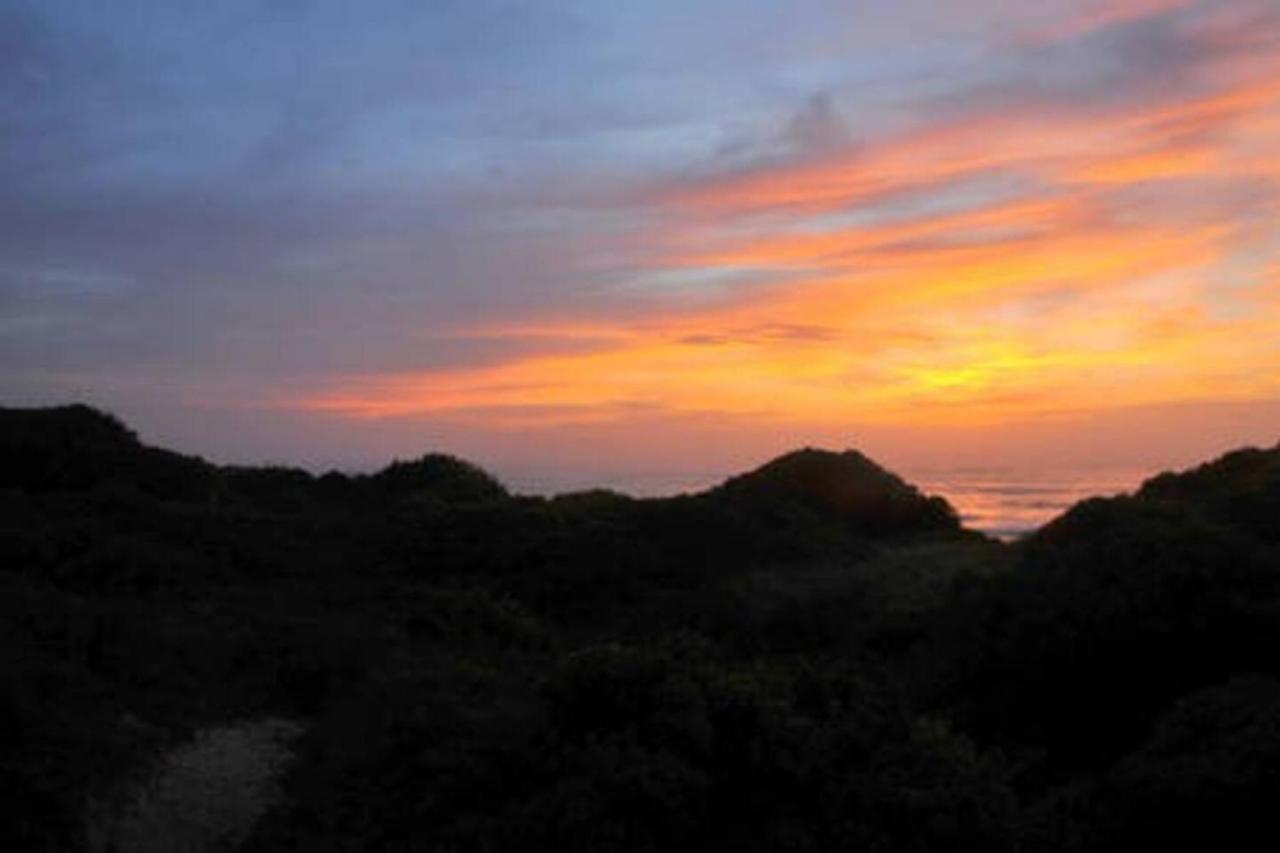 Seabreeze Accommodation Jeffreys Bay Exteriör bild